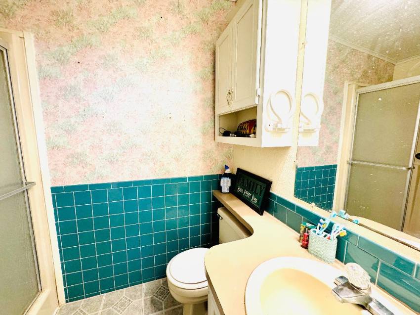 16 Henry Drive a Winter Haven, FL Mobile or Manufactured Home for Sale